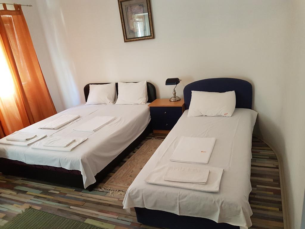 Lira Inn Nis Exterior photo