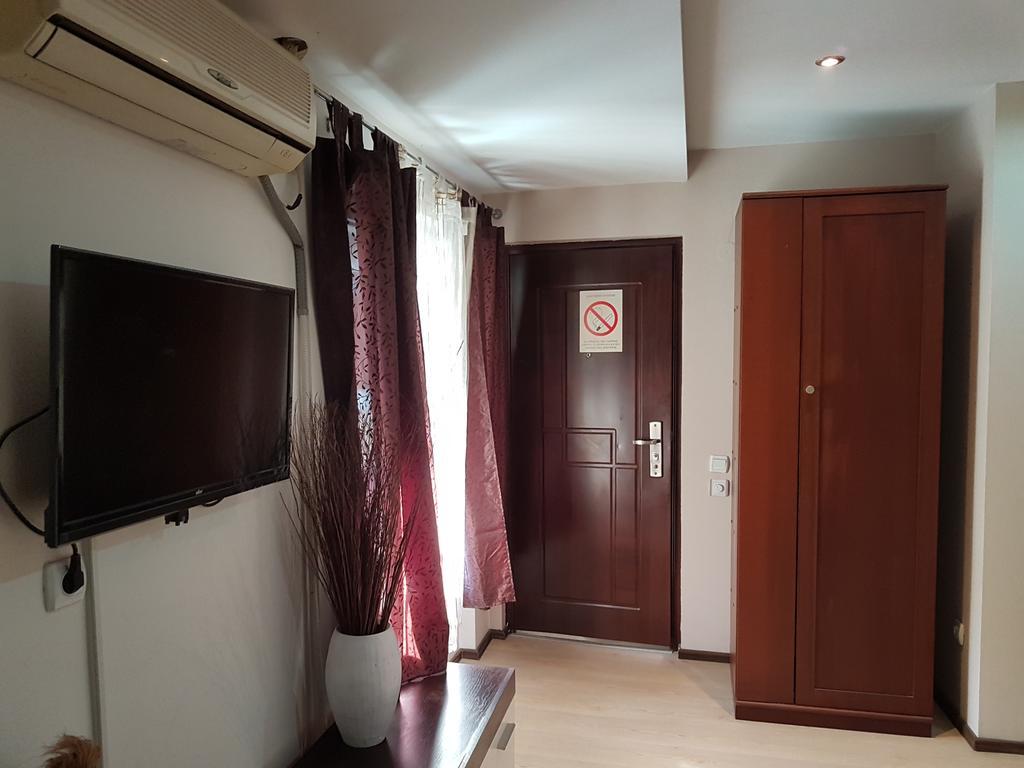 Lira Inn Nis Exterior photo